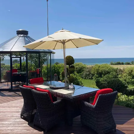 Дом отдыха Outstanding Close To Beachh *