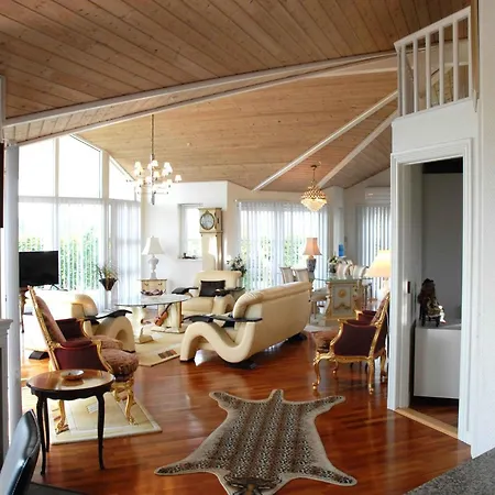 Outstanding, Close To Beachh